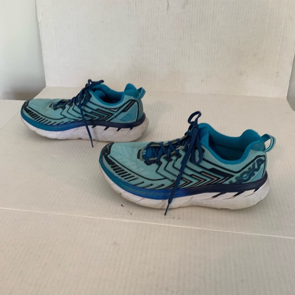 Hoka women’s aqua blue mesh Clifton 4 running shoes size 9 - Picture 8 of 10